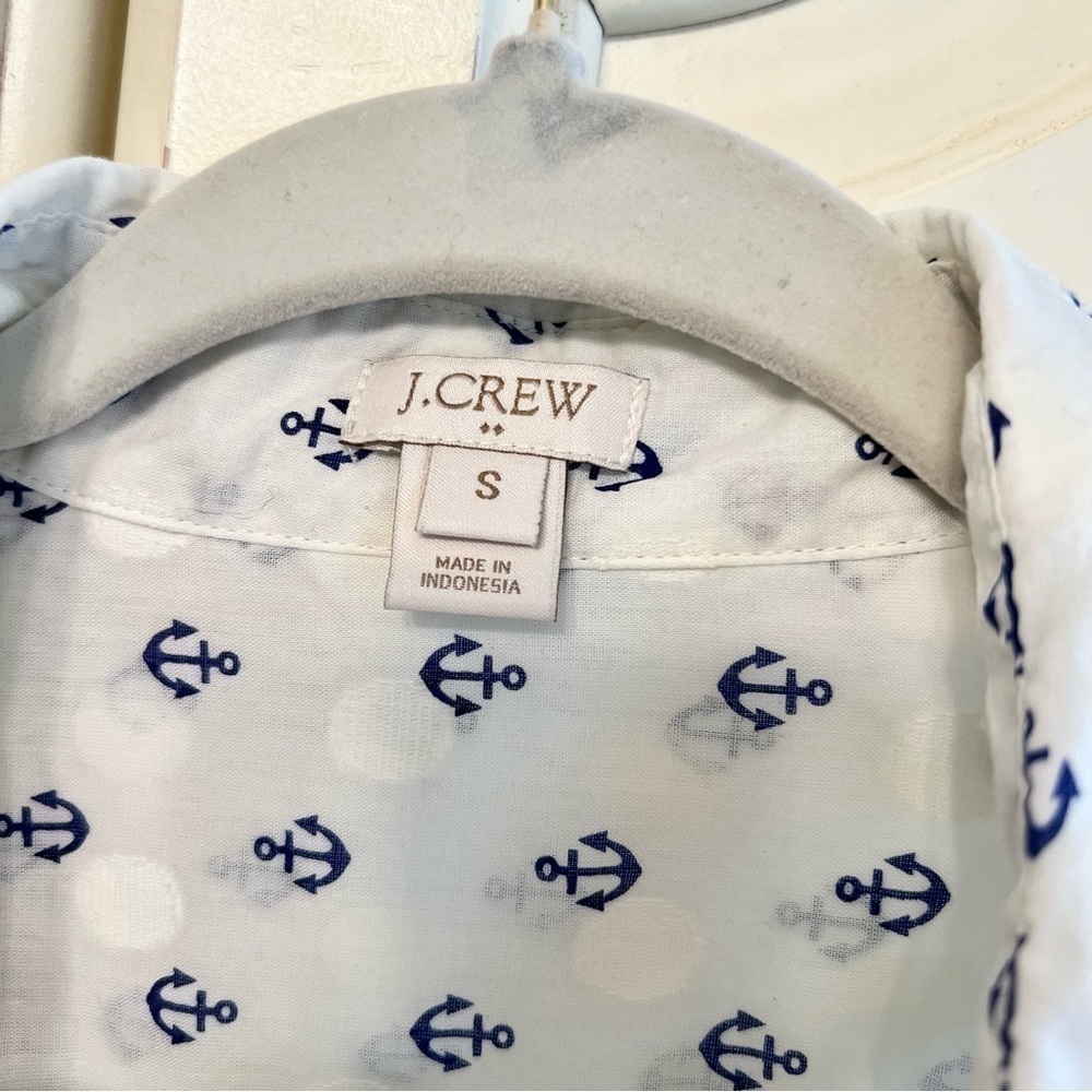 J Crew Factory Women’s Cotton Half Button-Down Top in Cream and Navy, Size Small - Picture 3 of 10